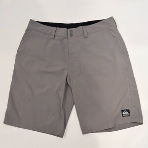 Quicksilver Men's Grey Shorts Size 34
